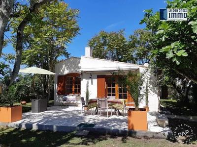 Château - 47 m² - 3 pièces