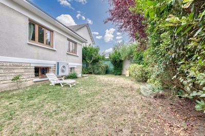 Maison - 98 m² - 4 pièces