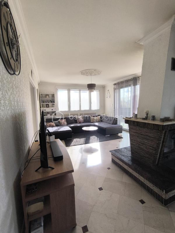 Pavillon - 228 m² - 10 pièces