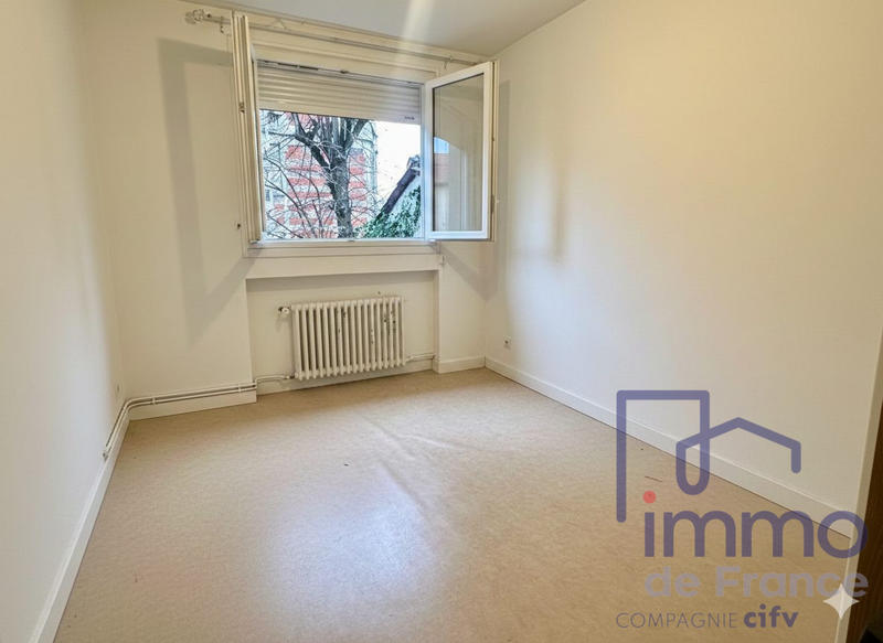 Appartement - 60 m² - 3 pièces