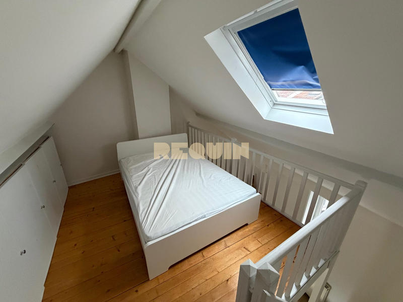 Appartement - 85 m² - 6 pièces