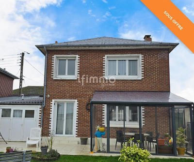 Maison - 98 m² - 5 pièces