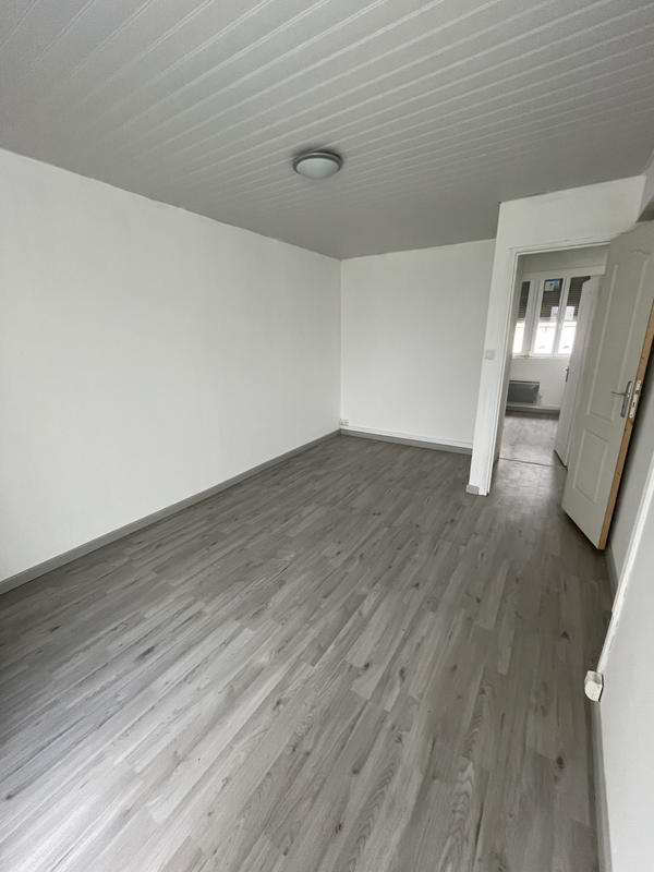 Maison - 94 m² - 5 pièces