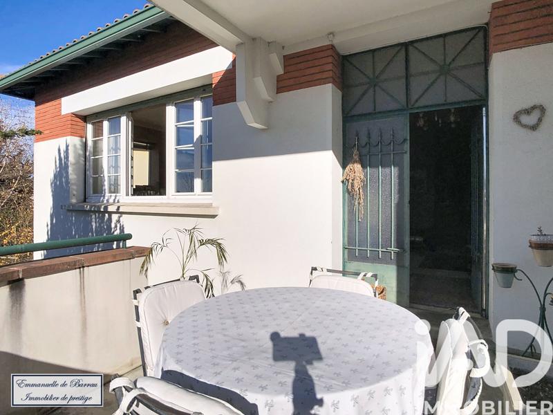 Maison - 278 m² - 9 pièces