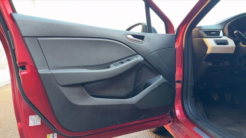 Renault Clio 1.0 Tce 100.0 Limited