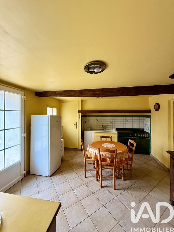 Maison - 230 m² - 7 pièces