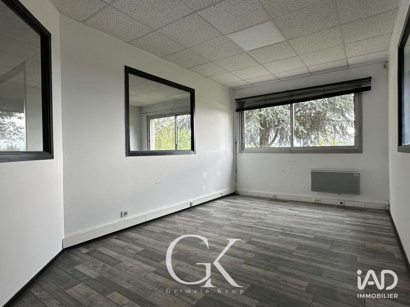 Local commercial - 1 265 m²