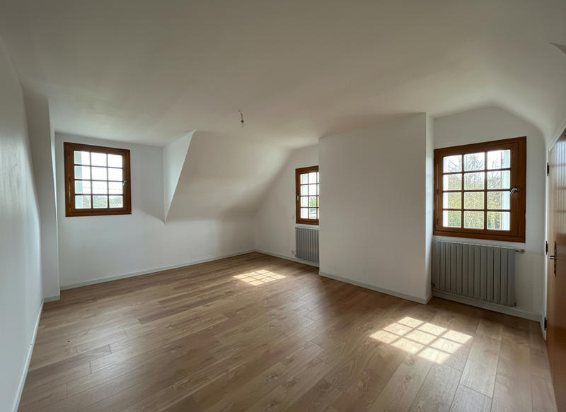 Maison - 111 m² - 4 pièces