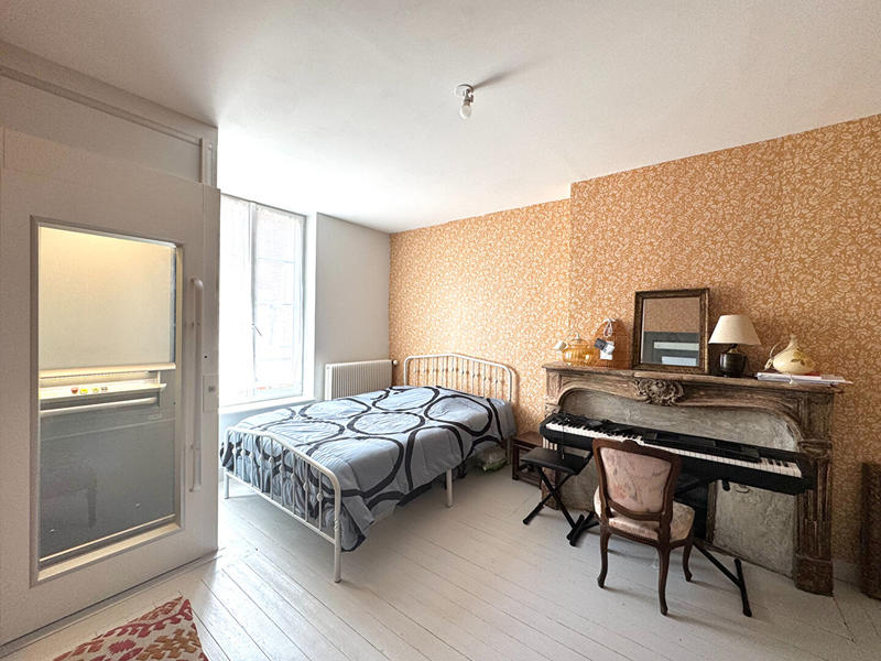 Maison - 140 m² - 5 pièces