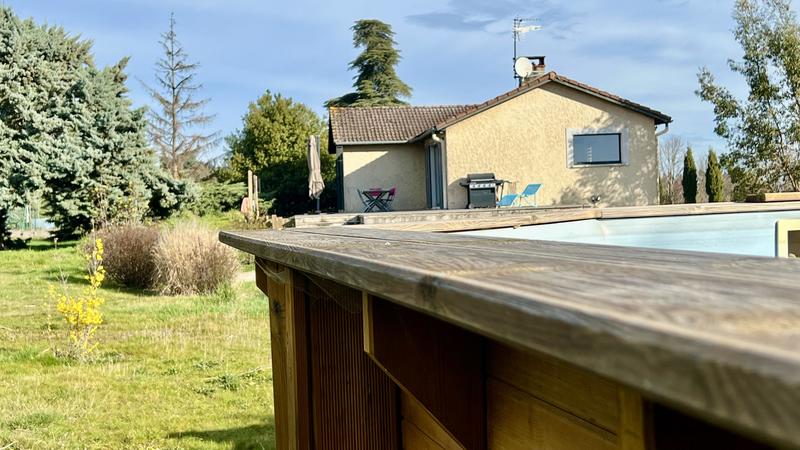 Maison traditionnelle - 100 m² - 5 pièces