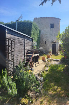 Moulin - 50 m² - 2 pièces