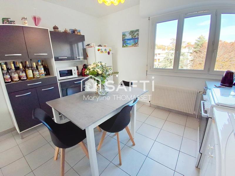 Appartement - 70 m² - 3 pièces