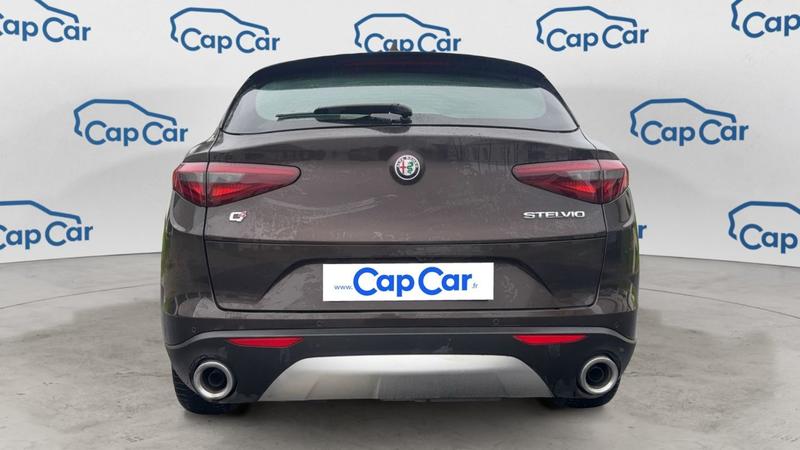 Alfa Romeo Stelvio 2.2 Jtd 180 Q4 Bva8 Super - Automatique