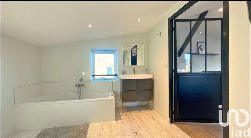 Maison - 132 m² - 5 pièces