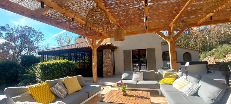 Mas - 160 m² - 5 pièces