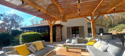 Mas - 160 m² - 5 pièces