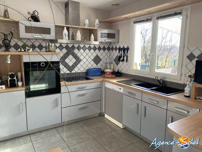 Villa - 274 m² - 5 pièces