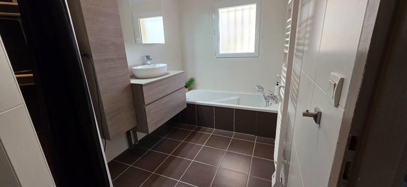 Maison - 187 m² - 6 pièces