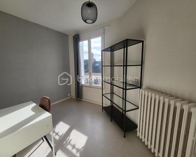 Appartement - 72 m² - 3 pièces