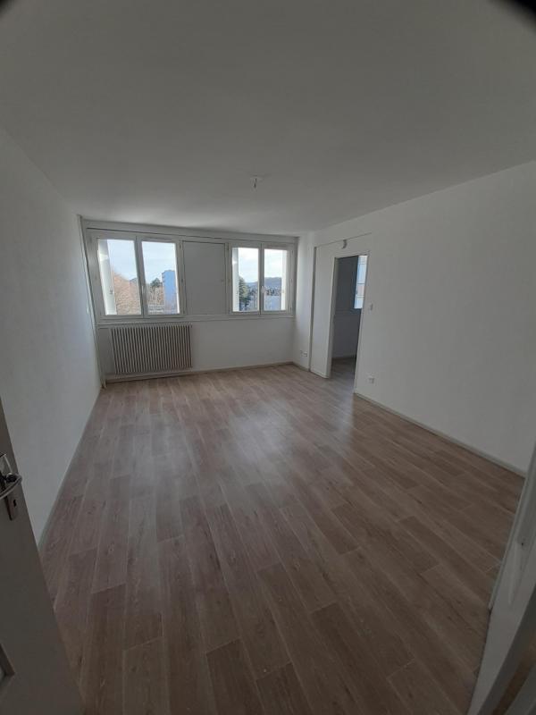 Appartement - 76 m² - 4 pièces