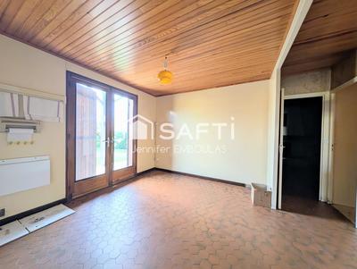 Maison - 104 m² - 5 pièces