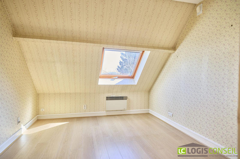 Maison traditionnelle - 120 m² - 5 pièces