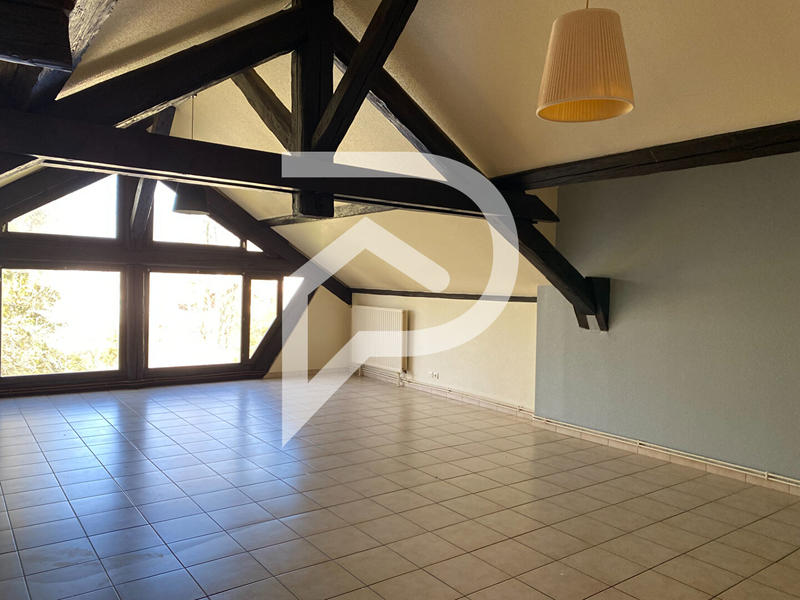 Appartement - 103 m² - 3 pièces