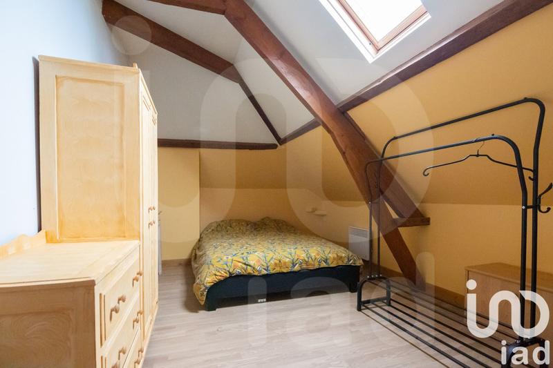 Maison - 165 m² - 9 pièces