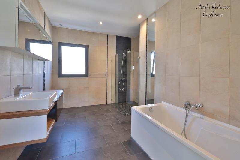 Maison - 168 m² - 6 pièces