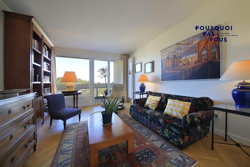 Appartement - 162 m² - 6 pièces