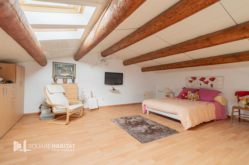 Maison - 97 m² - 4 pièces