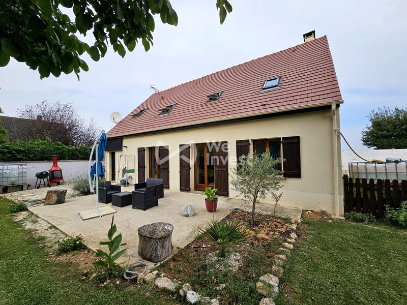 Maison traditionnelle - 131 m² - 7 pièces