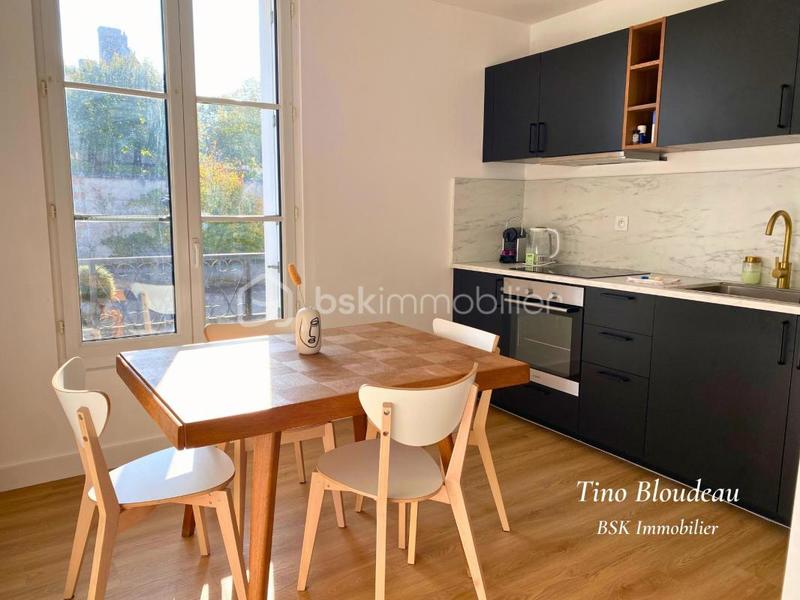 Appartement - 91 m² - 2 pièces