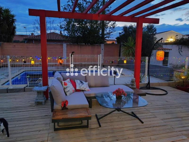 Pavillon - 137 m² - 5 pièces