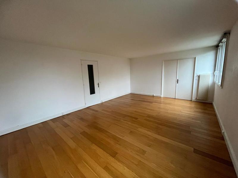 Appartement - 74 m² - 4 pièces