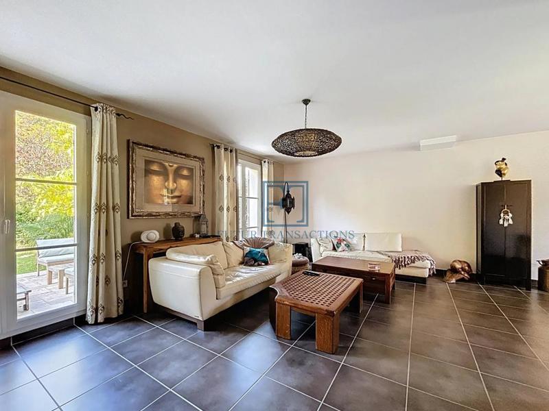 Maison - 167 m² - 7 pièces