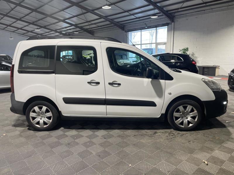 Peugeot Partner Tepee Phase 2 (II) 1.6 Blue Hdi 100ch -Camera de Recul-Carplay-Garantie 6 Mois-