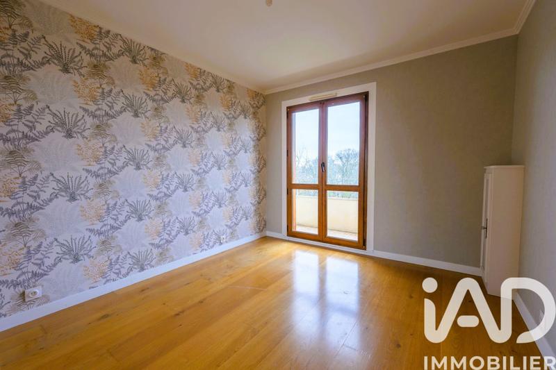 Appartement - 90 m² - 4 pièces