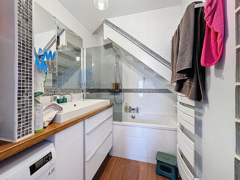 Duplex - 77 m² - 4 pièces