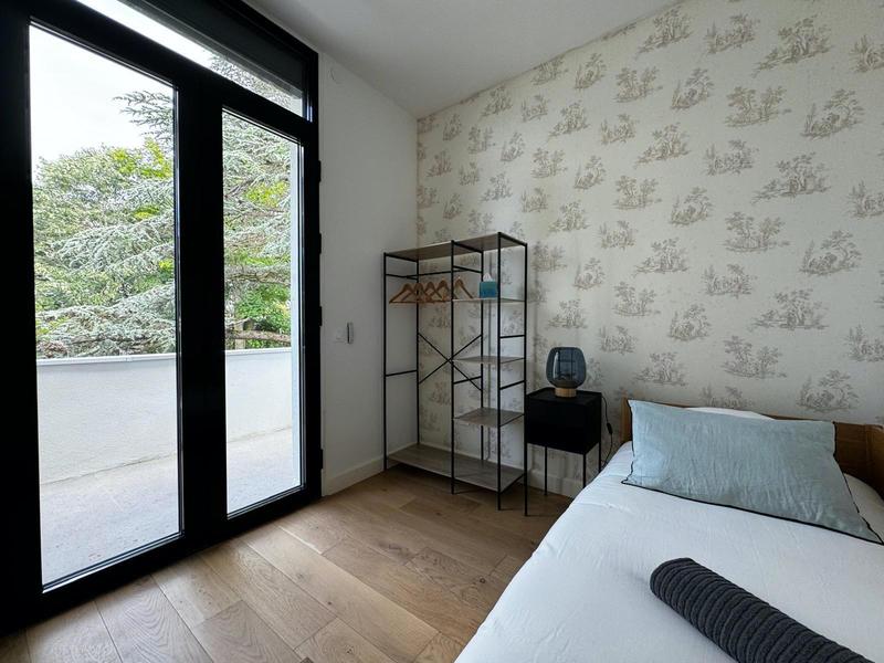 Maison contemporaine - 417 m² - 10 pièces