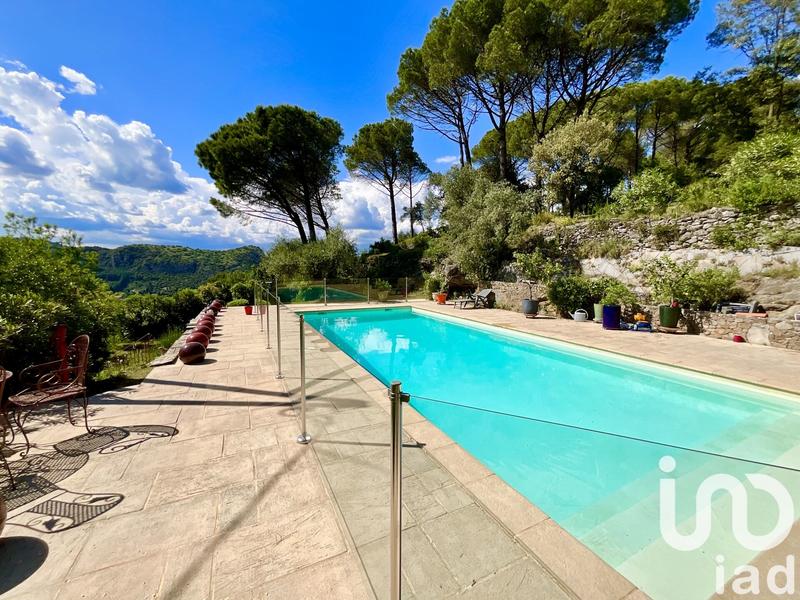 Maison de maîtres - 200 m² - 7 pièces