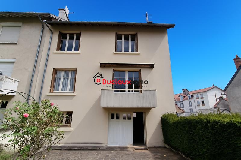 Maison - 104 m² - 5 pièces