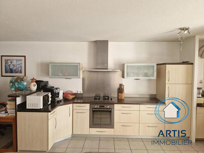 Appartement - 96 m² - 5 pièces