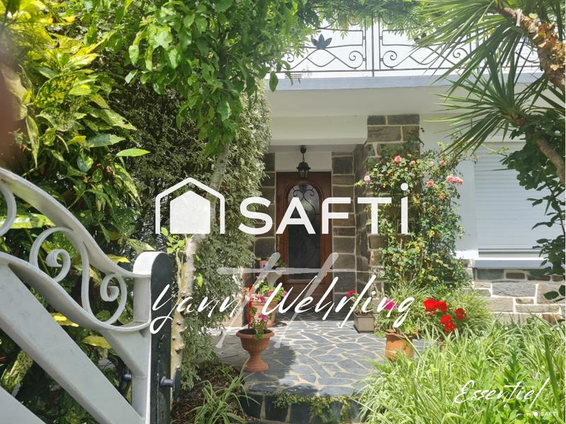 Maison - 168 m² - 9 pièces