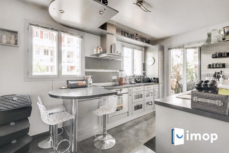 Duplex - 134 m² - 6 pièces