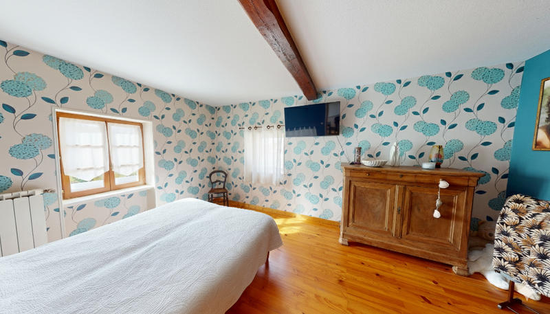 Maison - 215 m² - 10 pièces