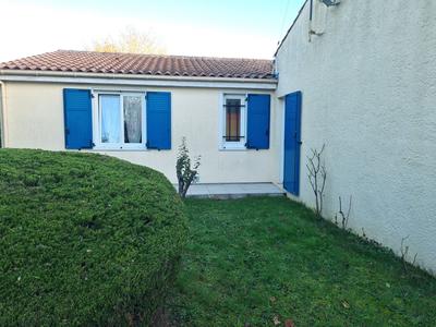 Maison - 95 m² - 5 pièces