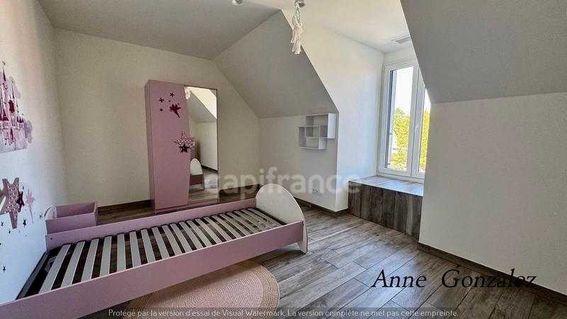 Maison - 160 m² - 6 pièces