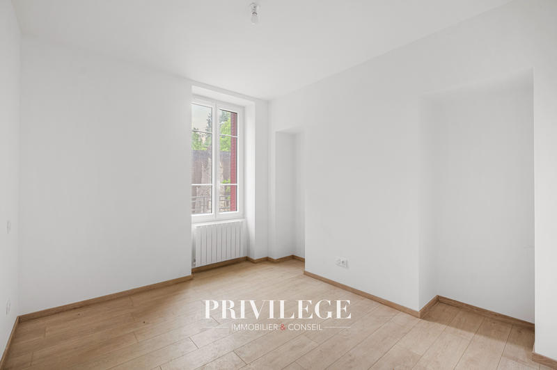 Appartement - 86 m² - 4 pièces