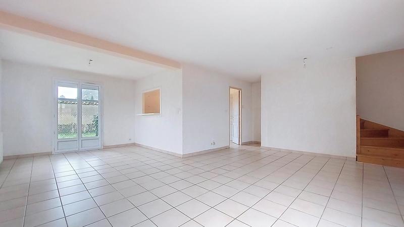 Maison - 90 m² - 4 pièces